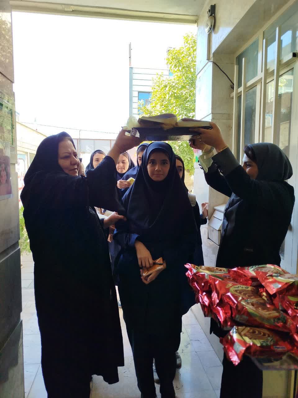 تصویر مقاله